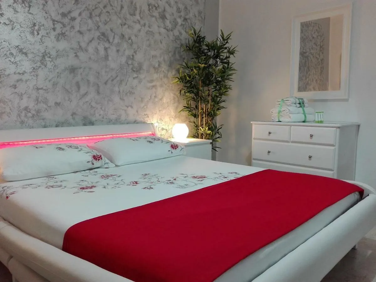 Апартаменты Mecenate Cozy Flat Милан 0*,